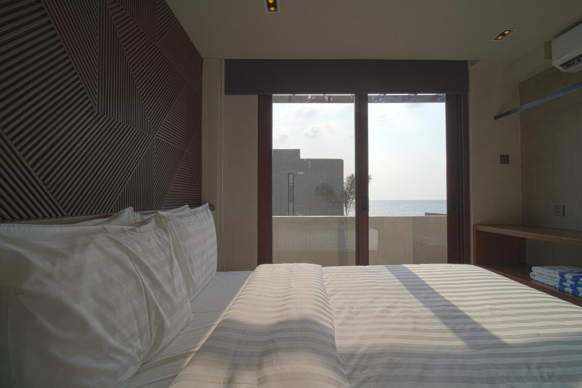 Araya Beach Casas Batangas Eksteriør bilde
