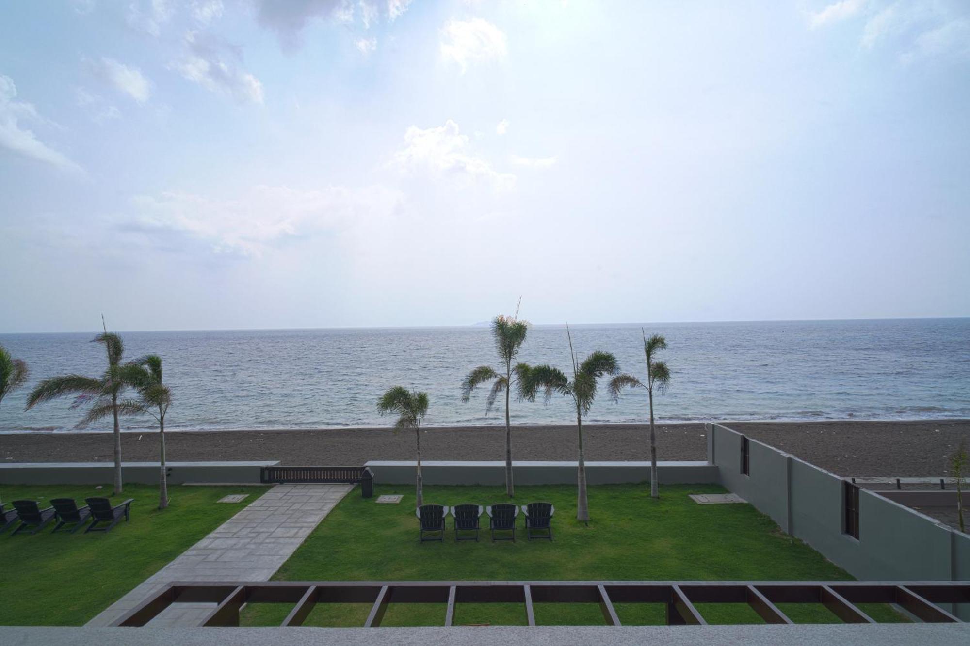 Araya Beach Casas Batangas Eksteriør bilde
